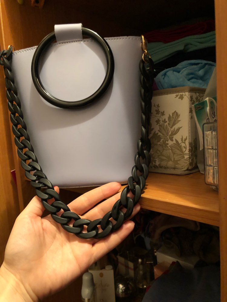 Mat black chain
